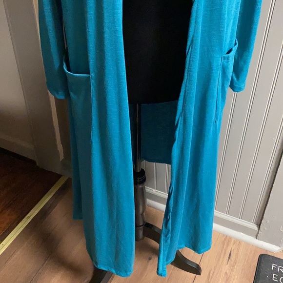 LuLaRoe Sarah Teal Open Front Cardigan - Picture 6 of 8
